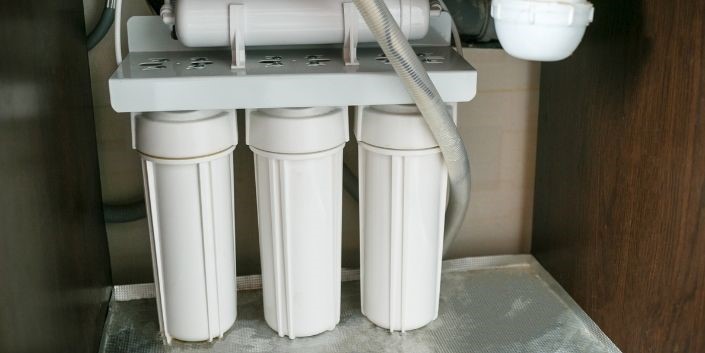 The Advantages of Under-Counter Water Filtration Systems